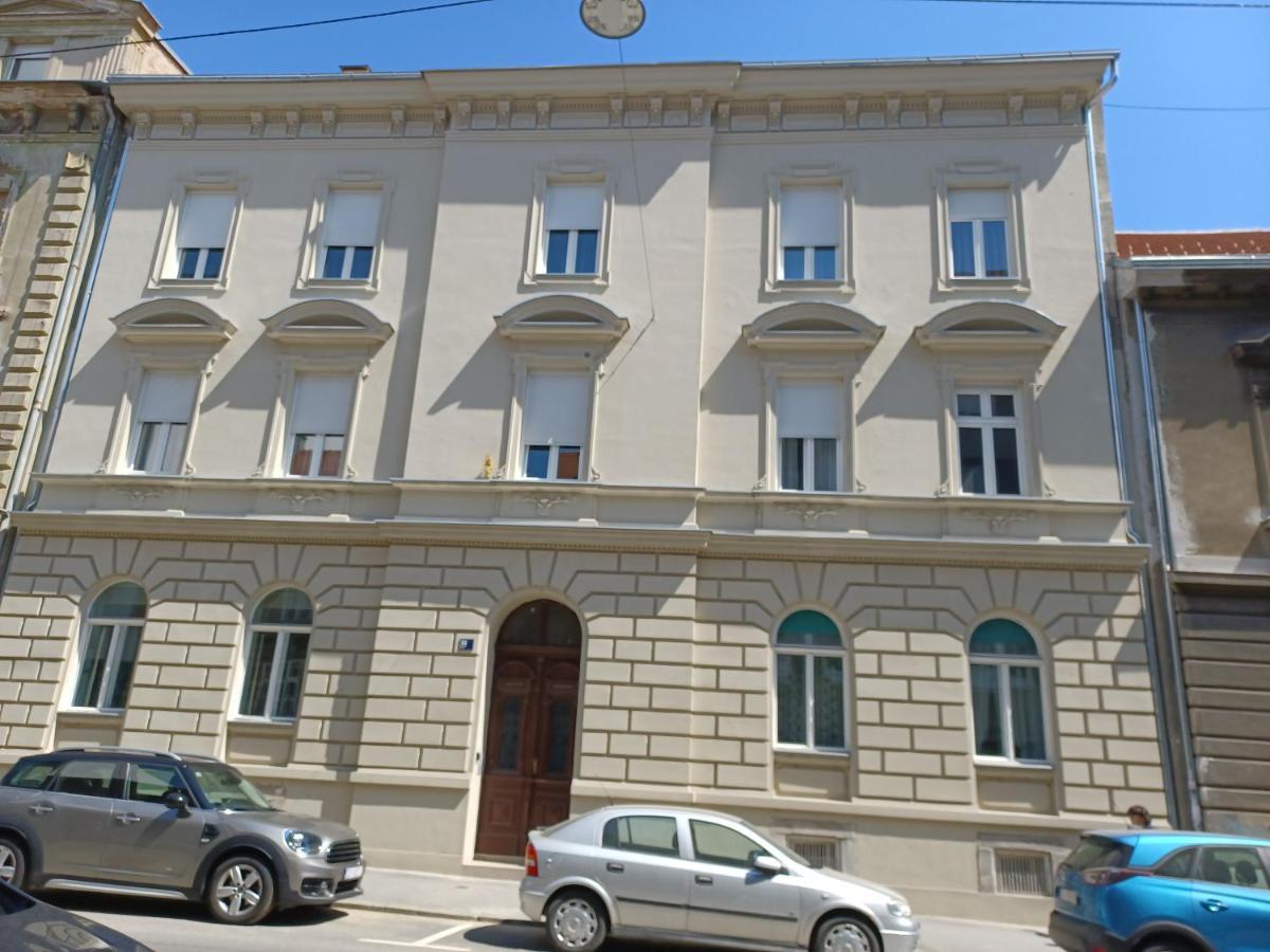 Apartment Calliope Zagreb Exteriör bild